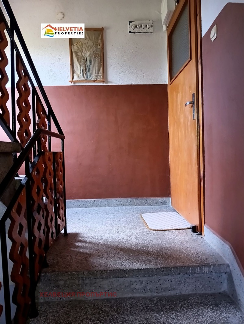 Na sprzedaż  Dom region Sofia , Ichtiman , 216 mkw | 59427073 - obraz [12]