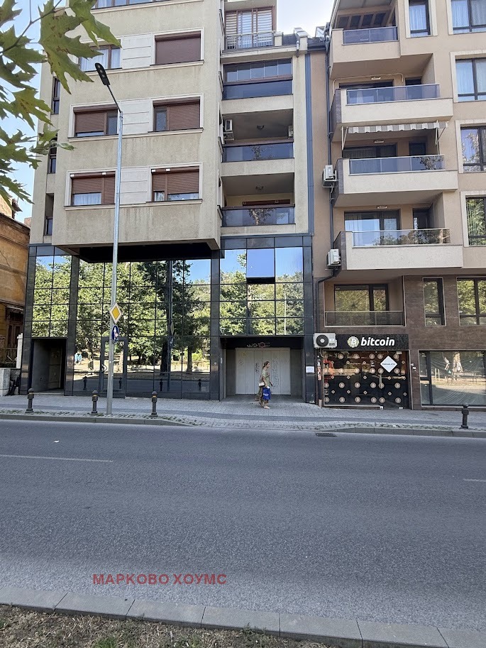 Eladó  Parkolóhely Plovdiv , Centar , 18 négyzetméter | 76442130