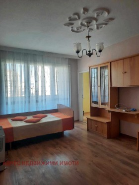 1 chambre Samara 1, Stara Zagora 4