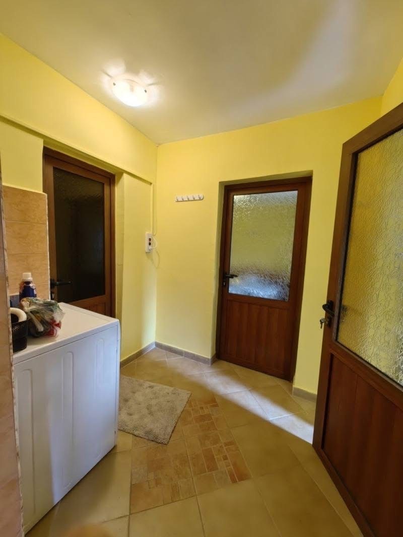 Продава КЪЩА, с. Алдомировци, област София област, снимка 11 - Къщи - 54762272