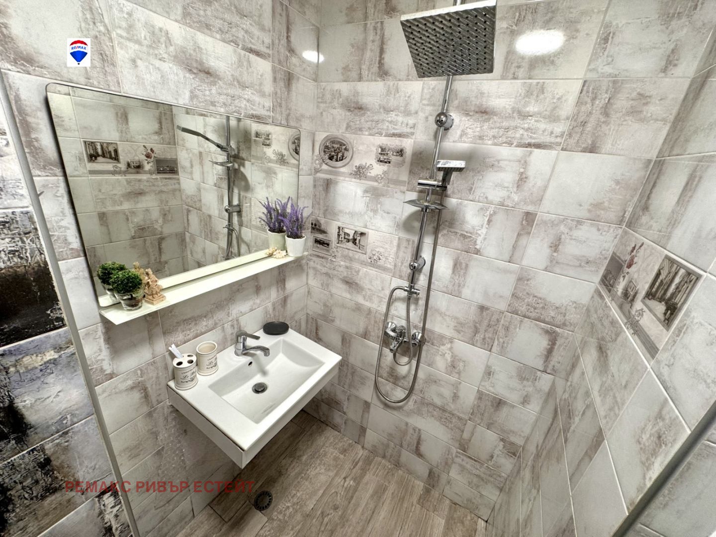 Продава 3-СТАЕН, гр. Русе, Родина 1, снимка 12 - Апартаменти - 53887016