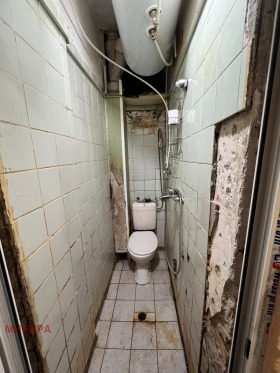 1 chambre Slaviya, Sofia 8