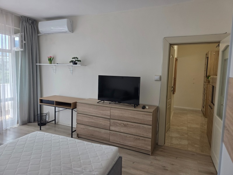 Til salgs  1 soverom Sofia , Mladost 1 , 47 kvm | 67748389 - bilde [5]
