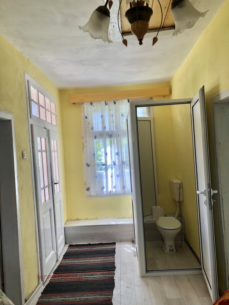 Продава КЪЩА, с. Калугерово, област Пазарджик, снимка 11 - Къщи - 52563387