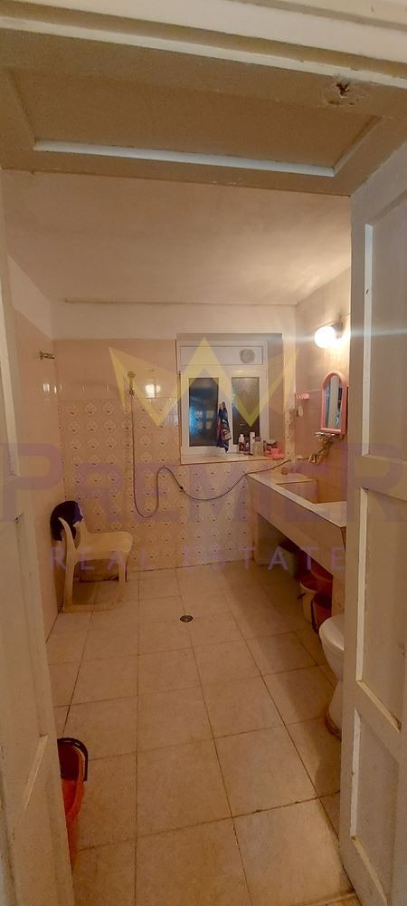 Продава КЪЩА, гр. Айтос, област Бургас, снимка 8 - Къщи - 55313952