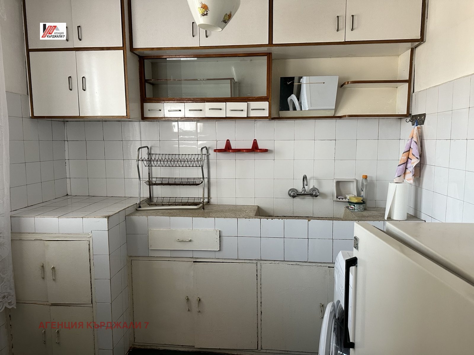 Продава МНОГОСТАЕН, гр. Кърджали, Байкал, снимка 7 - Апартаменти - 54023829