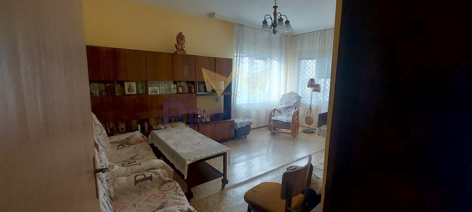Продава КЪЩА, гр. Айтос, област Бургас, снимка 9 - Къщи - 55313952