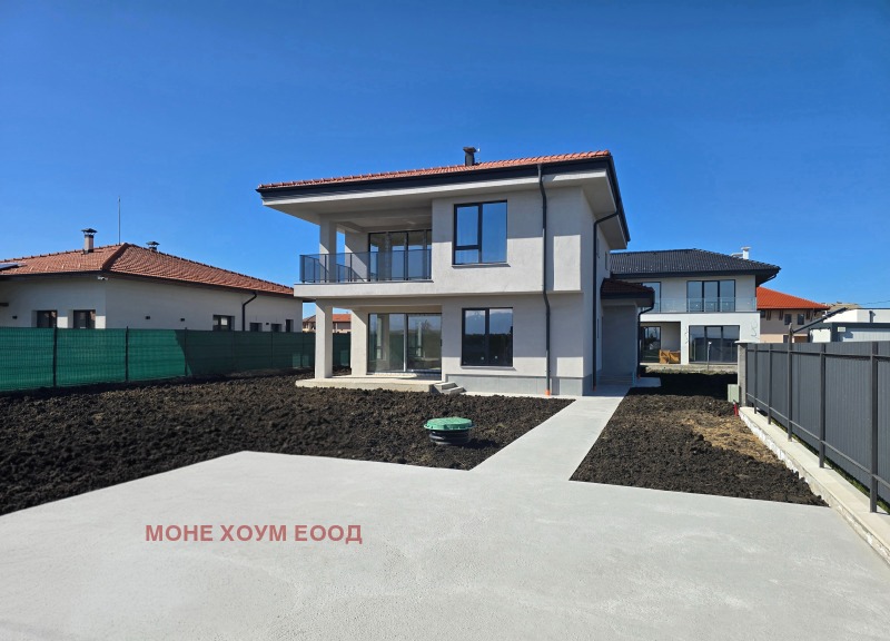 Продава КЪЩА в област София, с. Пролеша - 240 кв.м / 395 000 € » 772 552.85 лв., МОНЕ ХОУМ ЕООД