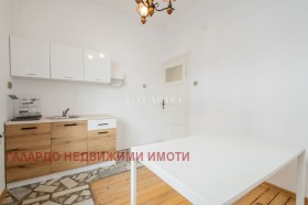 2 bedroom Tsentar, Sofia 9