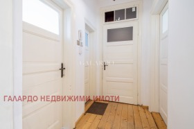 2 bedroom Tsentar, Sofia 11