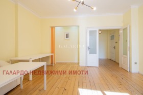 2 bedroom Tsentar, Sofia 2