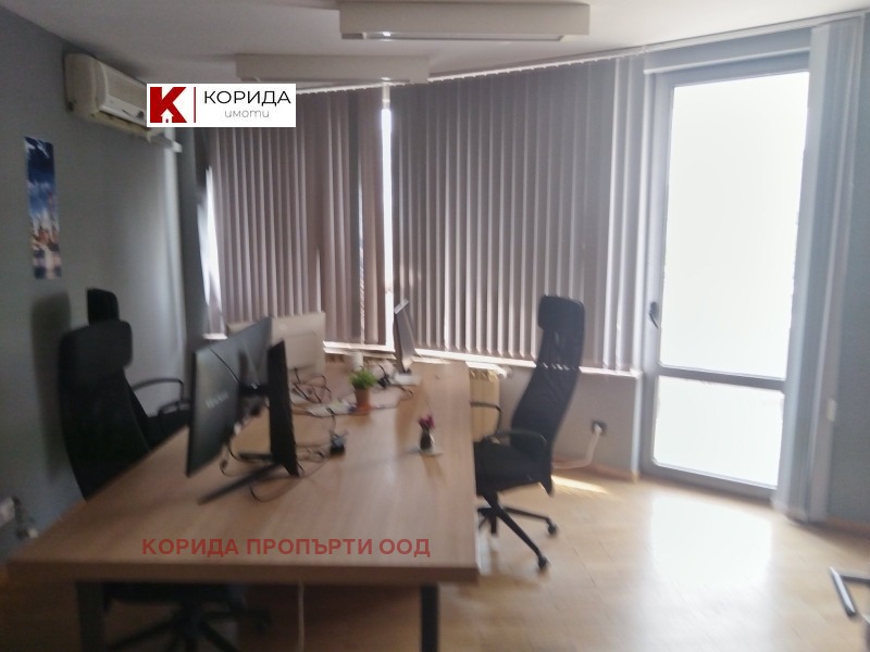 Te koop  2 slaapkamers Sofia , Iztok , 100 m² | 40248533 - afbeelding [7]