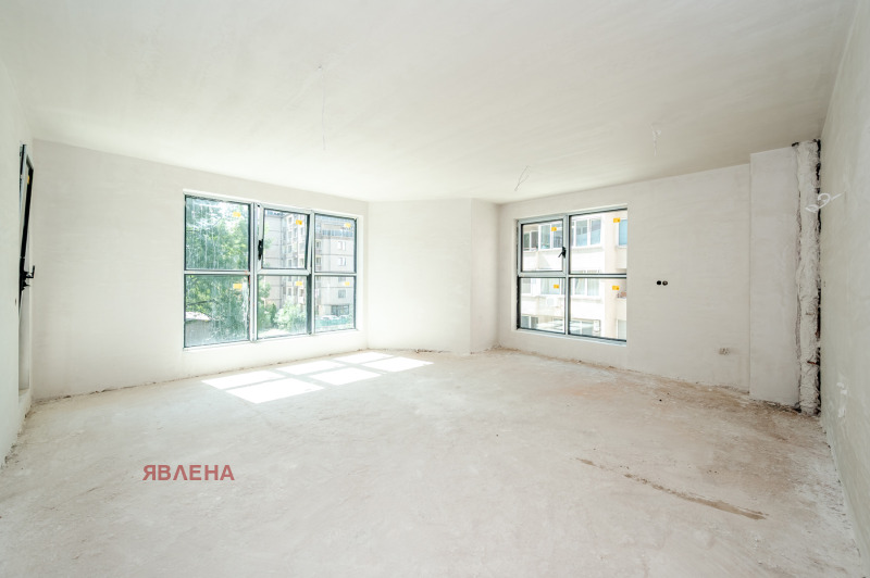 Продава 4-СТАЕН, гр. София, Красно село