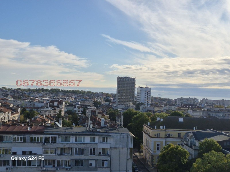 Продава МНОГОСТАЕН, гр. Бургас, Център, снимка 2 - Апартаменти - 52820707