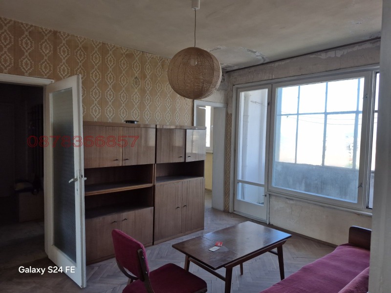 Продава МНОГОСТАЕН, гр. Бургас, Център, снимка 15 - Апартаменти - 52820707