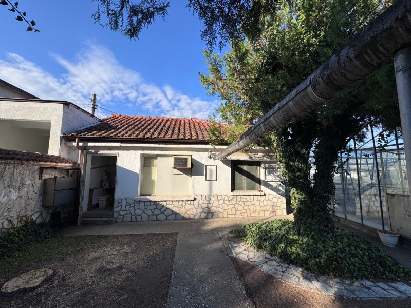 Продава КЪЩА, с. Костиево, област Пловдив