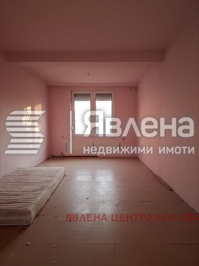 Продава КЪЩА, с. Оброчище, област Добрич, снимка 8 - Къщи - 53686956