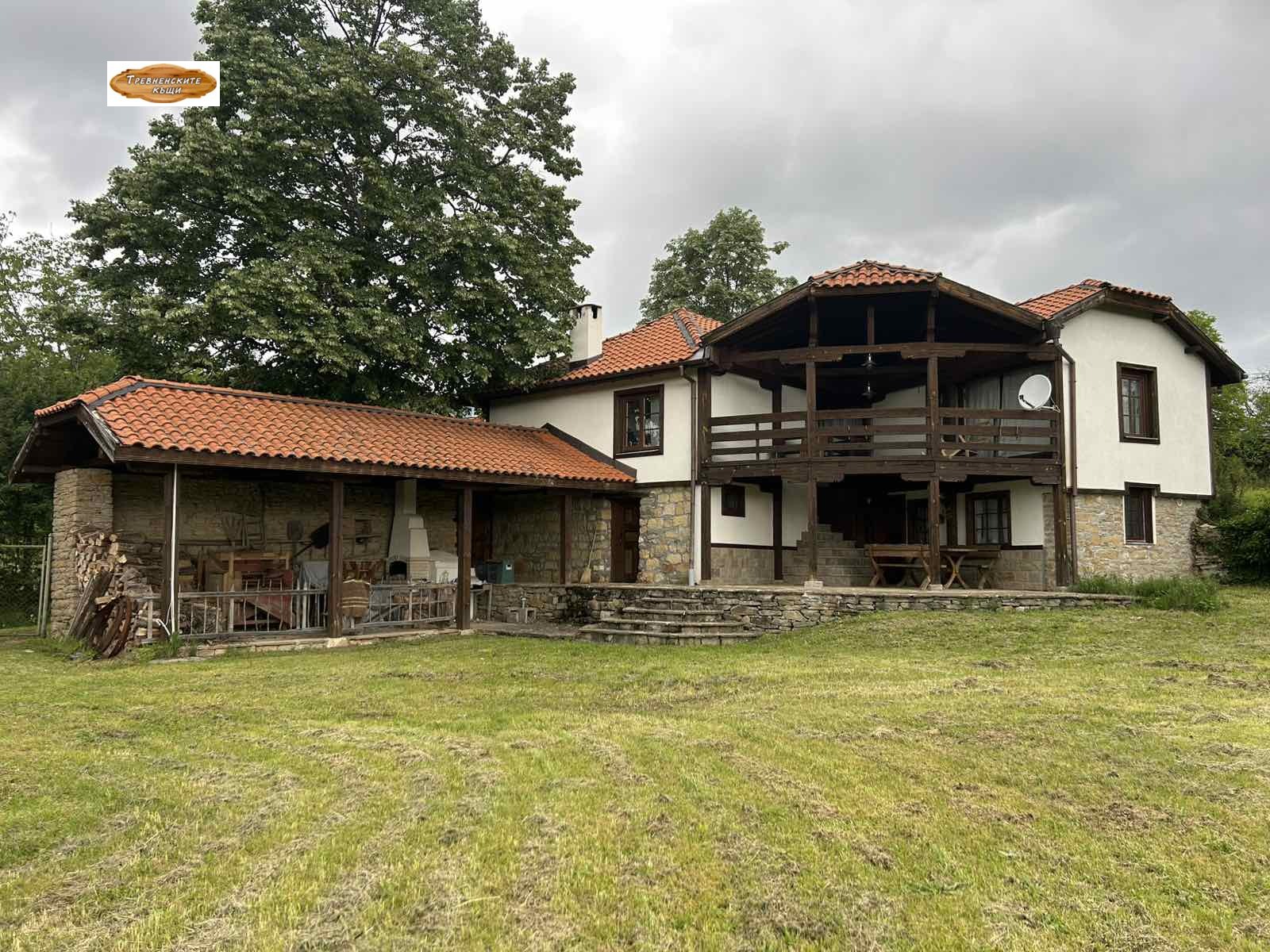 Продава КЪЩА, гр. Трявна, област Габрово