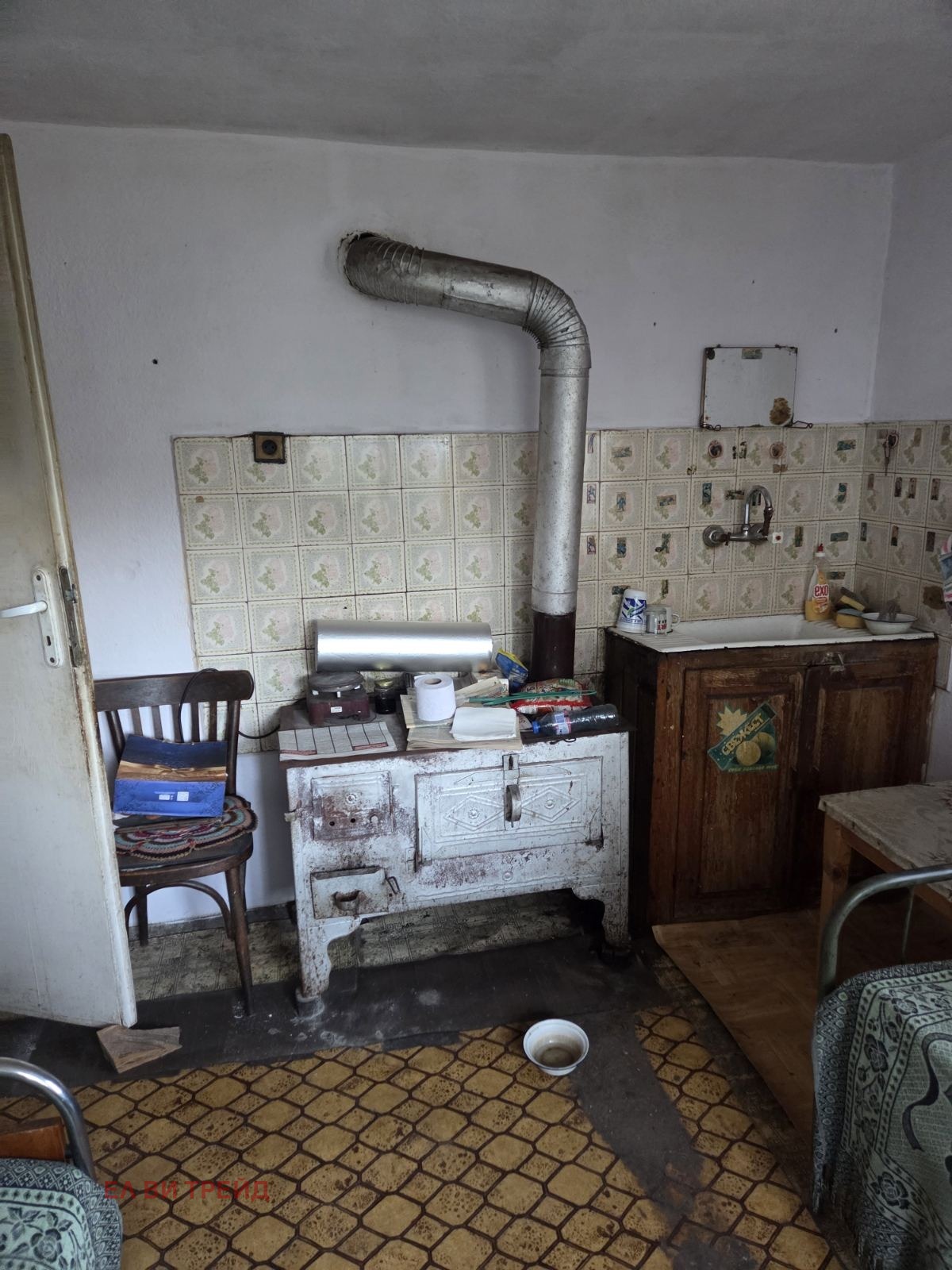 Продава КЪЩА, с. Дружево, област София област, снимка 6 - Къщи - 56067526