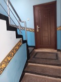 Продава  Етаж от къща град Хасково , Училищни , 95 кв.м | 71123532 - изображение [12]