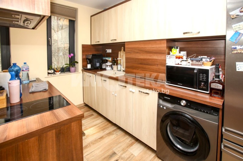 Продава 2-СТАЕН, гр. София, Красно село, снимка 2 - Апартаменти - 53368318