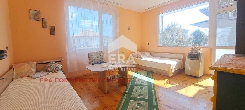 Продава ЕТАЖ ОТ КЪЩА, гр. Поморие, област Бургас