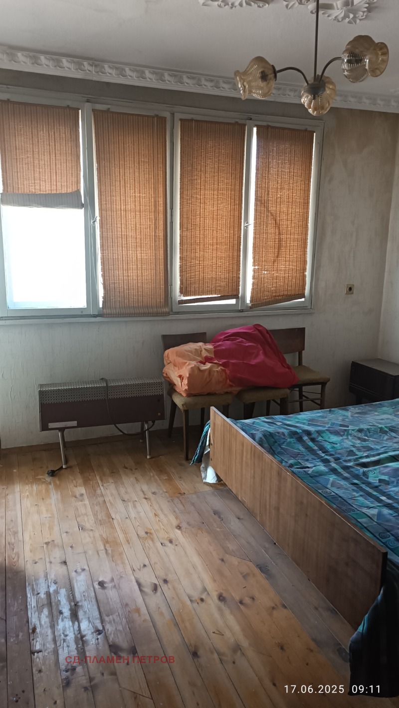 Продается  Этаж дома область Шумен , Каспичан , 120 кв.м | 54736330 - изображение [9]