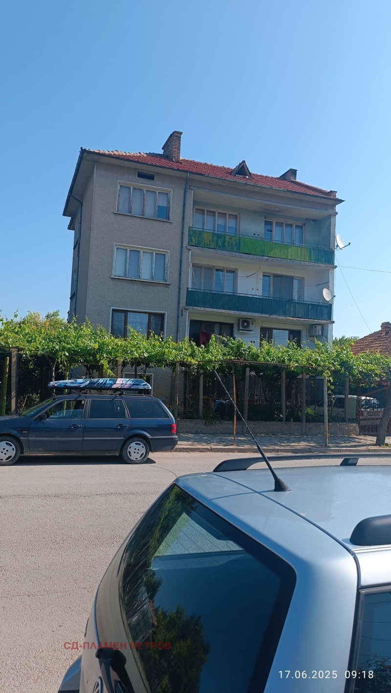 Продается  Этаж дома область Шумен , Каспичан , 120 кв.м | 54736330