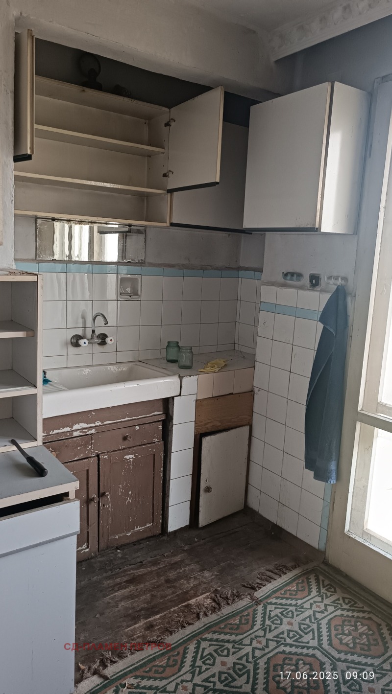Продается  Этаж дома область Шумен , Каспичан , 120 кв.м | 54736330 - изображение [14]