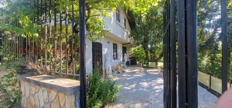 Til salg  Hus Sofia , Pancharevo , 140 kvm | 63653697 - billede [2]