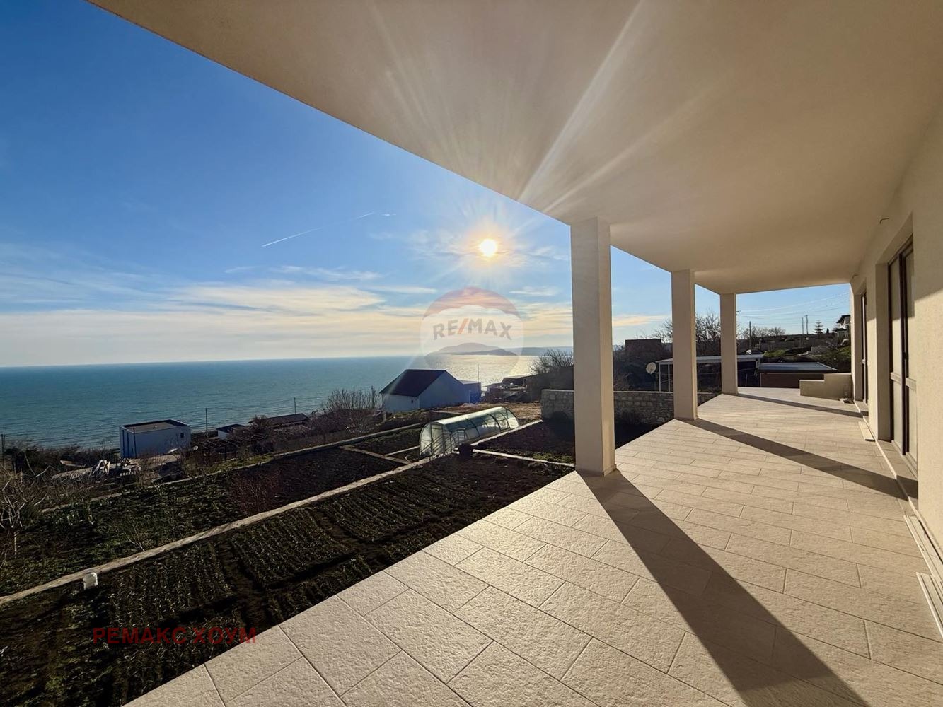 Продава КЪЩА, гр. Балчик, област Добрич