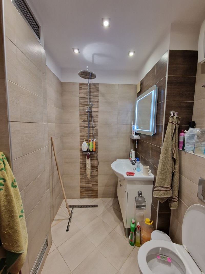 Продава 3-СТАЕН, гр. София, Борово, снимка 16 - Апартаменти - 52474783