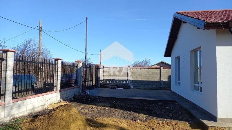 Na prodej  Dům oblast Varna , Banovo , 99 m2 | 90187386 - obraz [15]