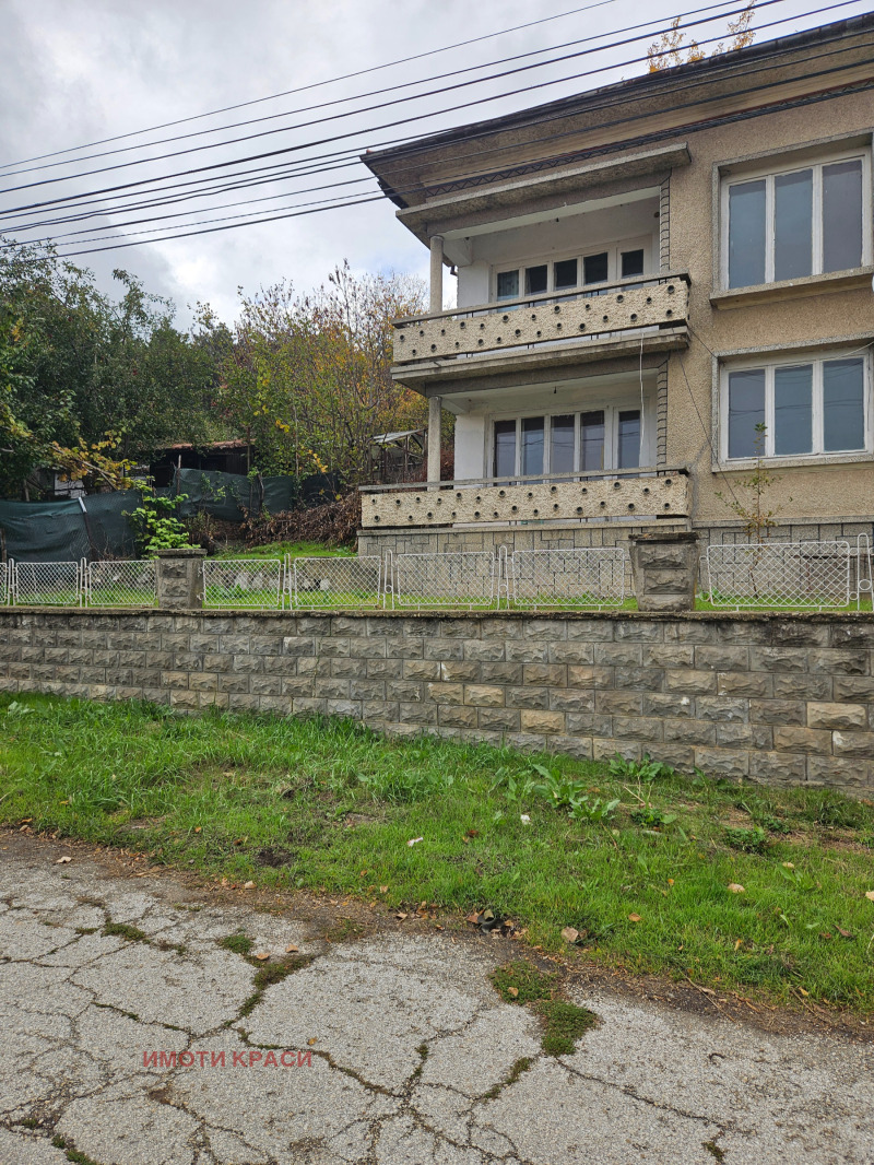 Продава КЪЩА, с. Николово, област Русе, снимка 2 - Къщи - 53311511