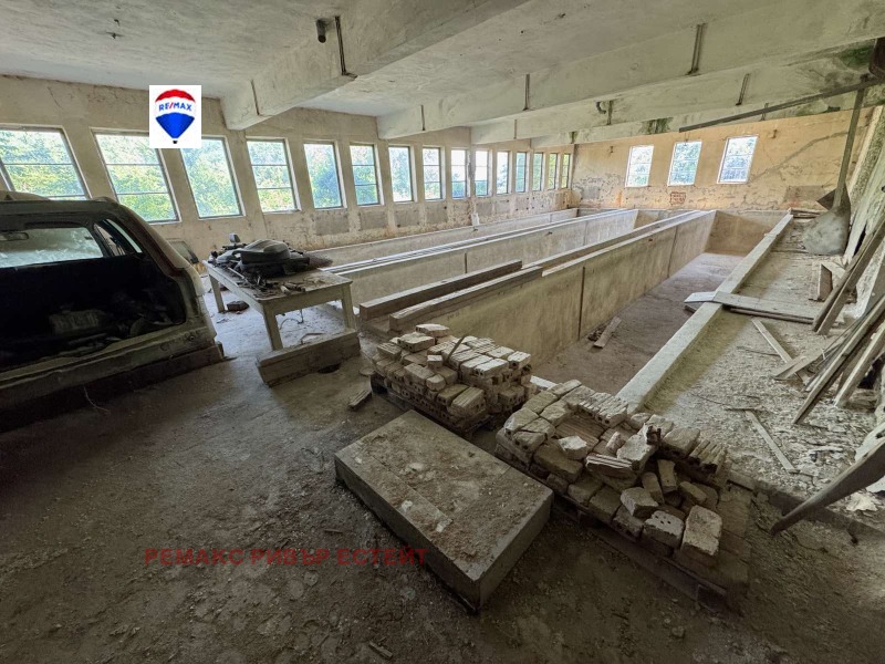 Продается  Промышленное здание область Русе , Пиргово , 1424 кв.м | 65417654 - изображение [9]