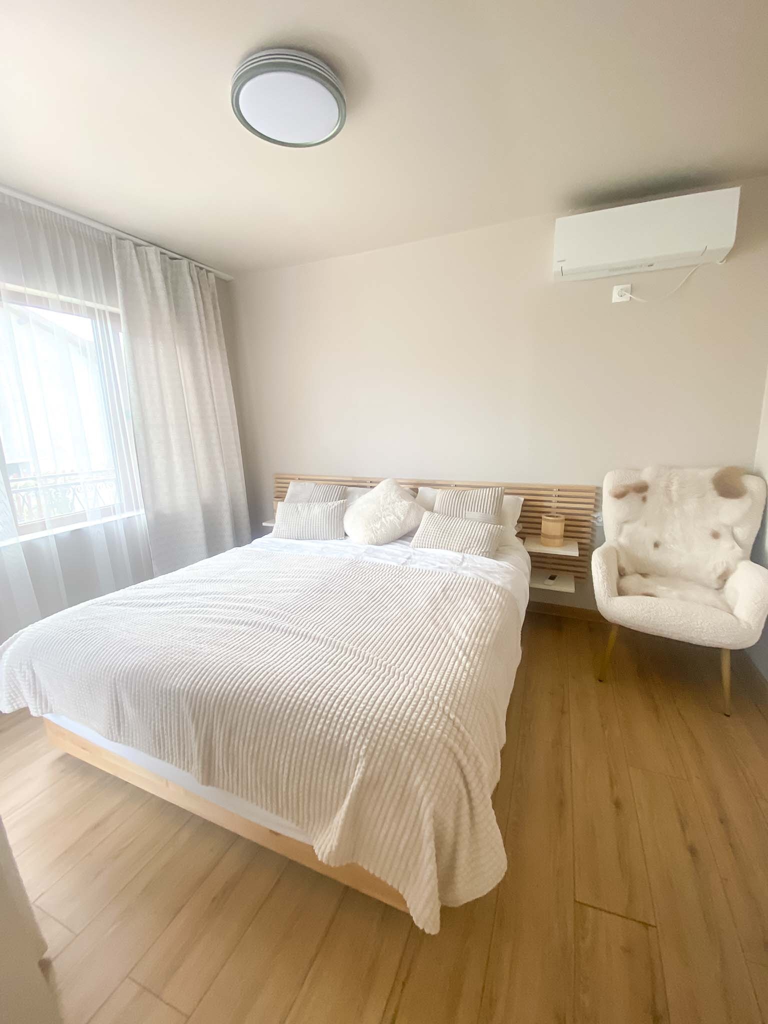 Продава КЪЩА, гр. Балчик, област Добрич, снимка 9 - Къщи - 56210369