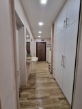 Продава 3-СТАЕН, град Шумен, Център • 350000 лв. / 178952.16 € • 93216888 15