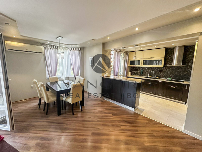 Продава 3-СТАЕН в град Пловдив, Кючук Париж - 106 кв.м / 219 999 € » 430 280.64 лв., АВАНГАРД РИЪЛ ЕСТЕЙТ