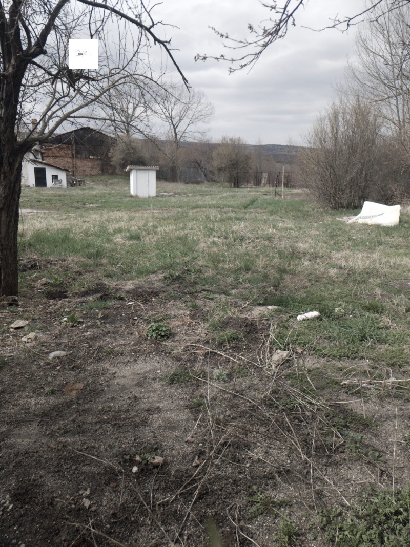 Продава ПАРЦЕЛ в област Перник, гр. Радомир - 3900 кв.м / 234 000 € » 457 664.22 лв., БЕЛА ВИ