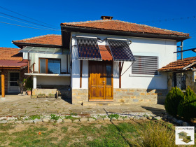 Hus Bogatovo, region Gabrovo