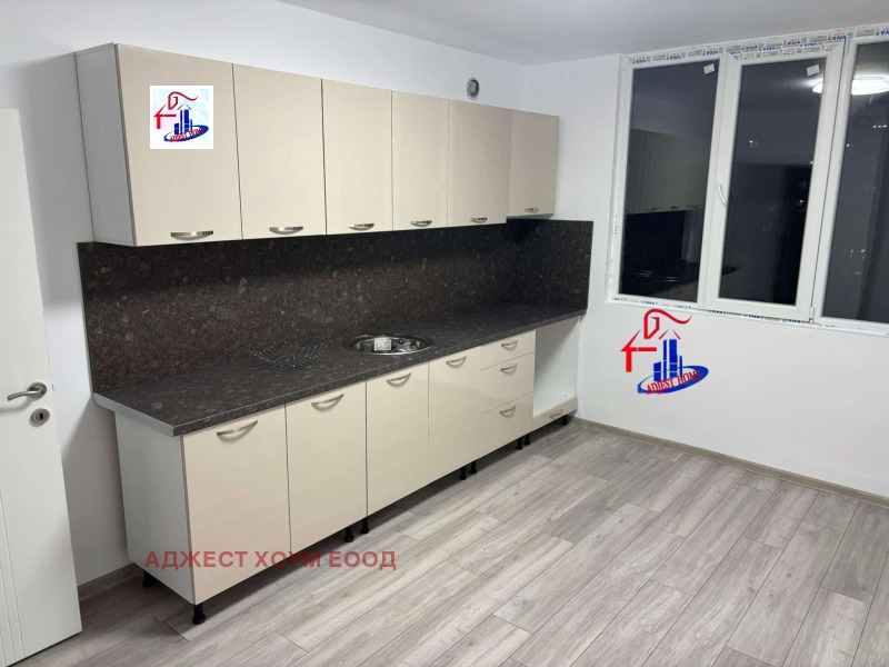 Продава  3-стаен град Шумен , Болницата , 70 кв.м | 86700318