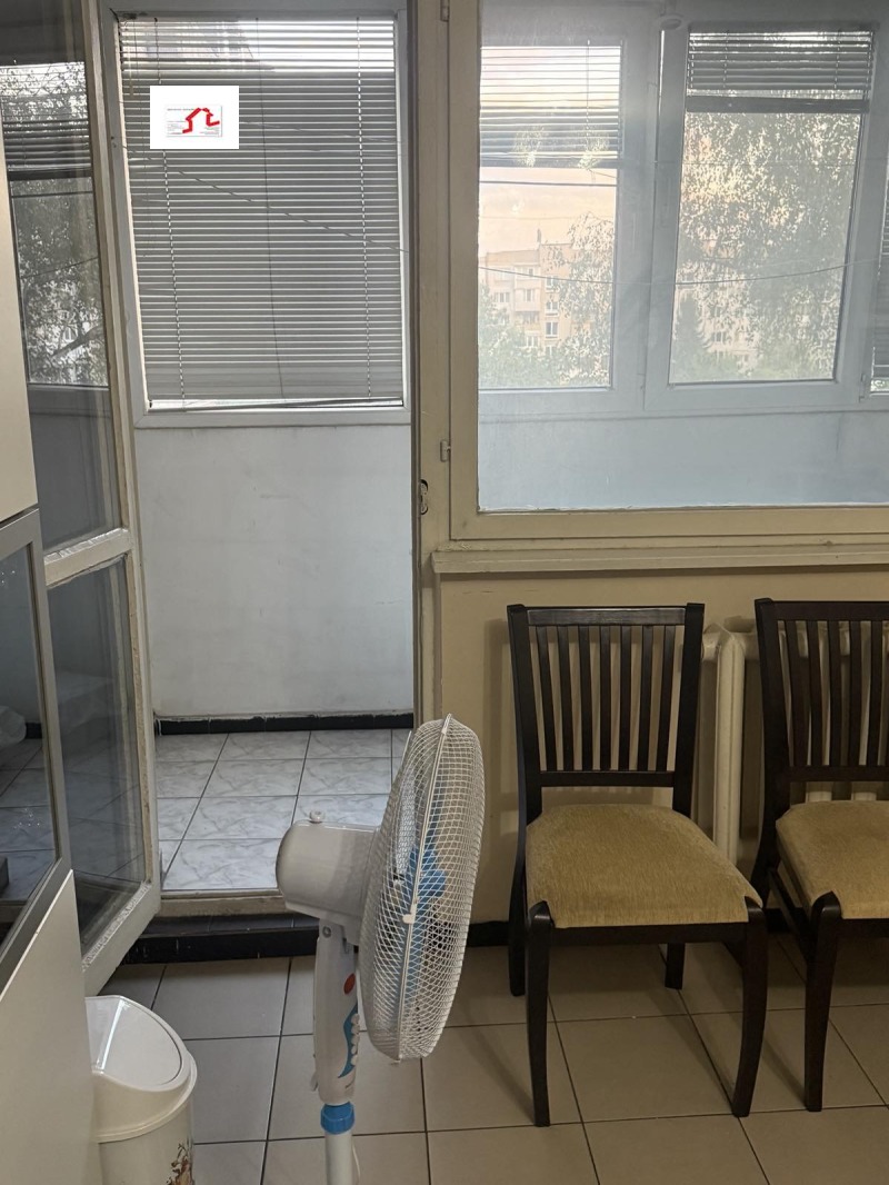 Till salu  2 sovrum Sofia , Krasna poljana 3 , 65 kvm | 93081367 - bild [3]
