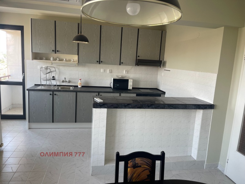 Na prodej  3 ložnice Pleven , 9-ti kvartal , 130 m2 | 69167792 - obraz [2]