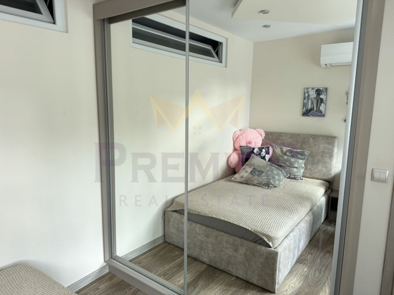 Продава  4-стаен град Варна , Младост 1 , 90 кв.м | 15606857 - изображение [13]