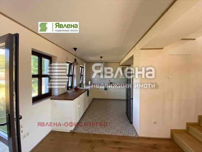 Продава КЪЩА, с. Кости, област Бургас, снимка 6 - Къщи - 47886499