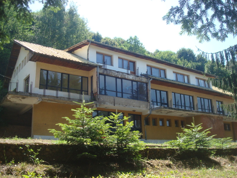 In vendita  Casa regione Sofia , Botevgrad , 1128 mq | 79190048 - Immagine [2]