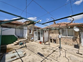 Hus Zlatina, region Varna 15