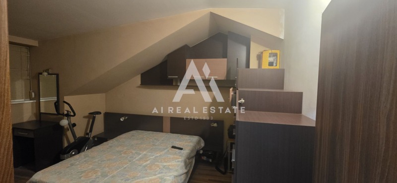 Продава  3-стаен град Плевен , Широк център , 86 кв.м | 93984015 - изображение [9]