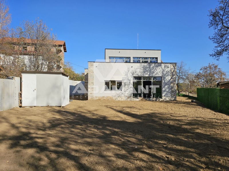 Na prodej  Dům Sofia , Knjaževo , 300 m2 | 50430012 - obraz [7]