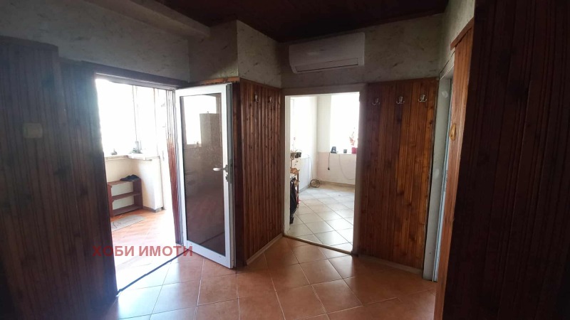 Til salg  Hus Pazardzhik , Promishlena zona , 264 kvm | 63361132 - billede [3]